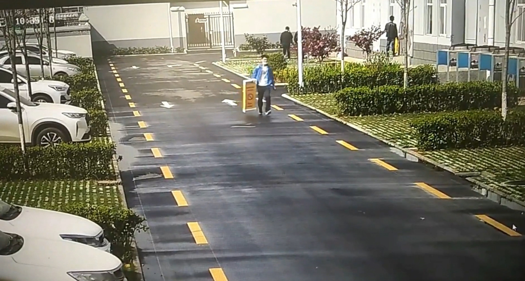 公司组织开展电梯事故应急演练